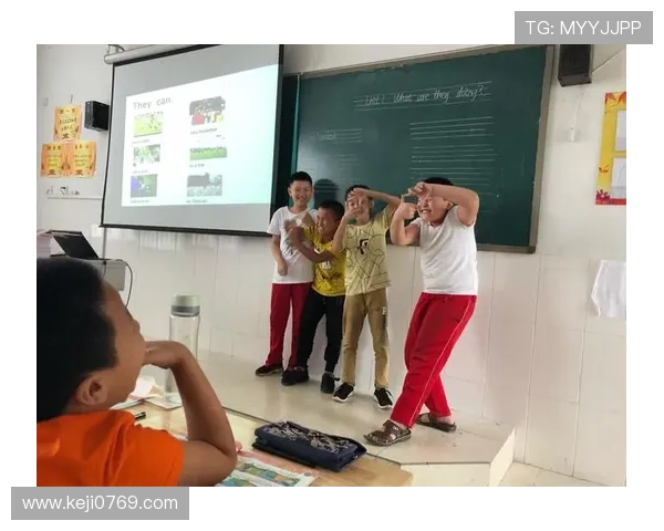 体育游戏滚雪球教学法的优势与注意事项，帮助教师提升课堂互动与学生参与度